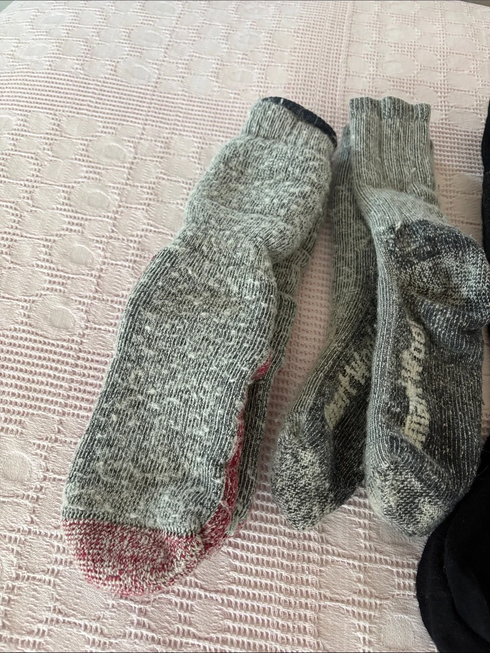 3 pairs smartwool socks